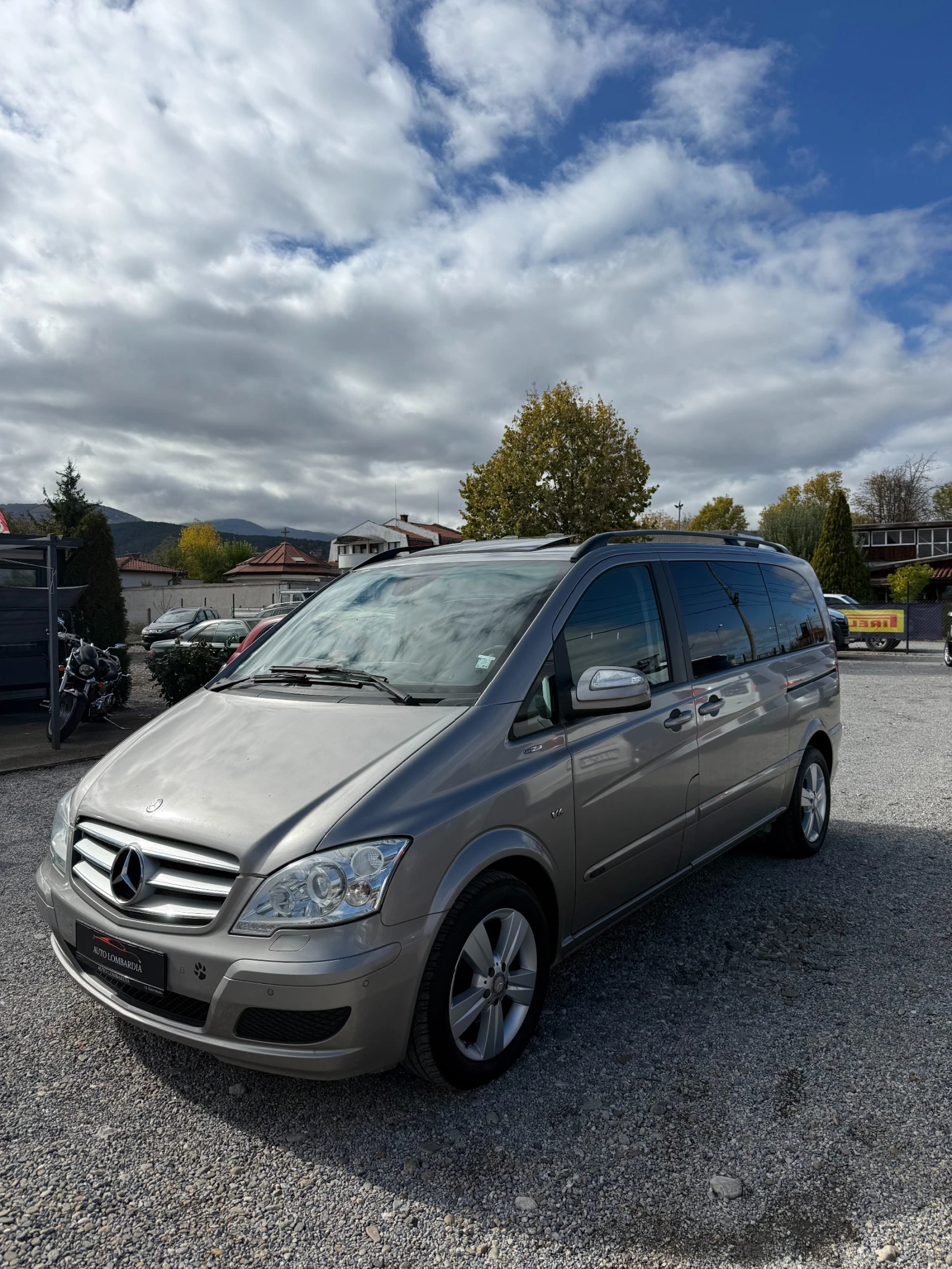Mercedes-Benz Viano 3.0 CDI | 7+ 1, снимка 2 - Автомобили и джипове - 56723556