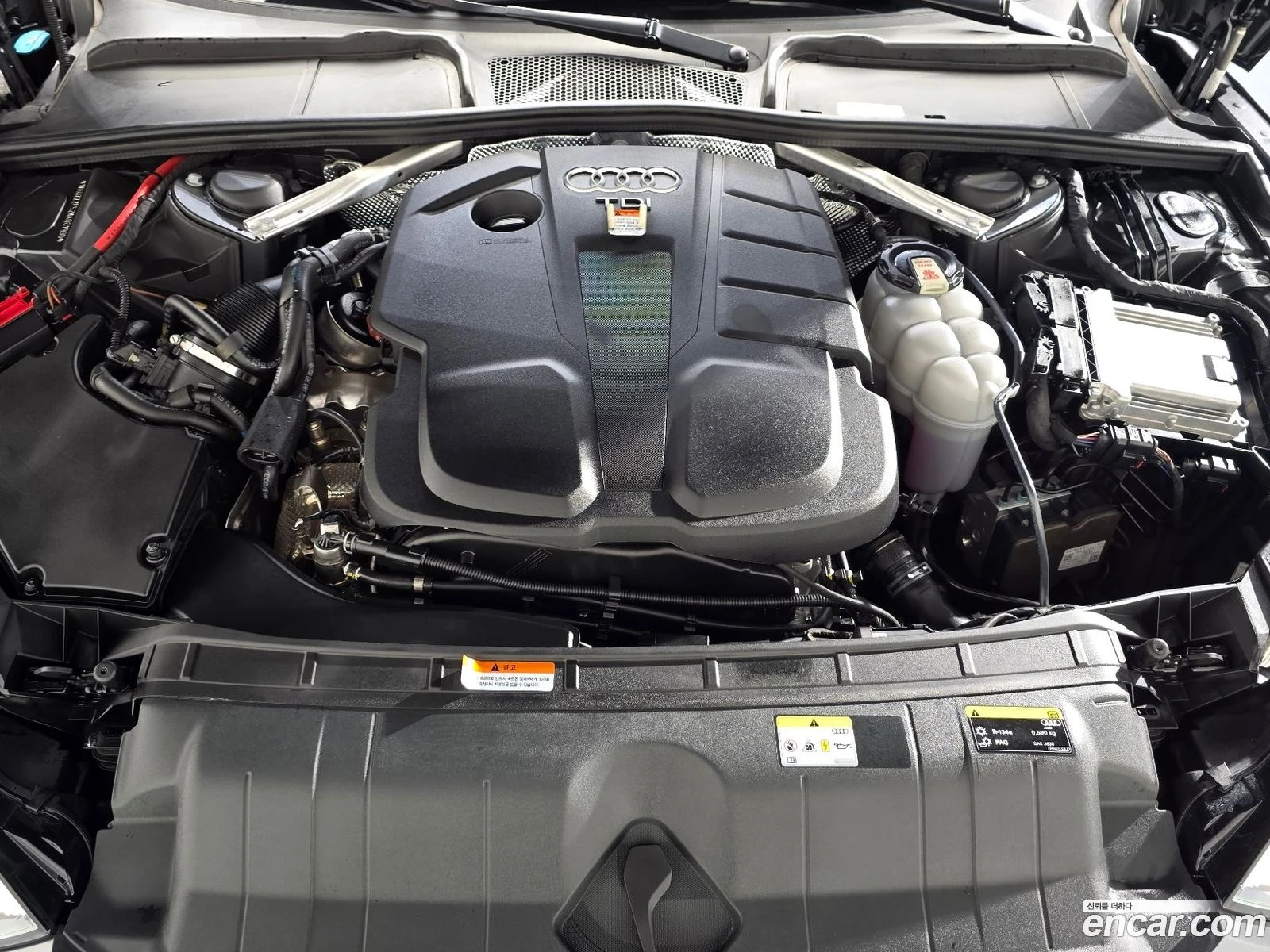 Audi A5 40 TDI Quattro Premium Sportback, снимка 6 - Автомобили и джипове - 56741411