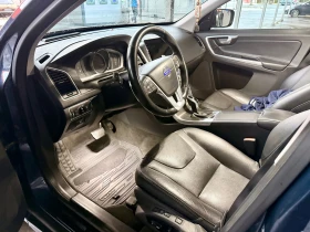 Volvo XC60 T6 304 PS Всички екстри, снимка 13