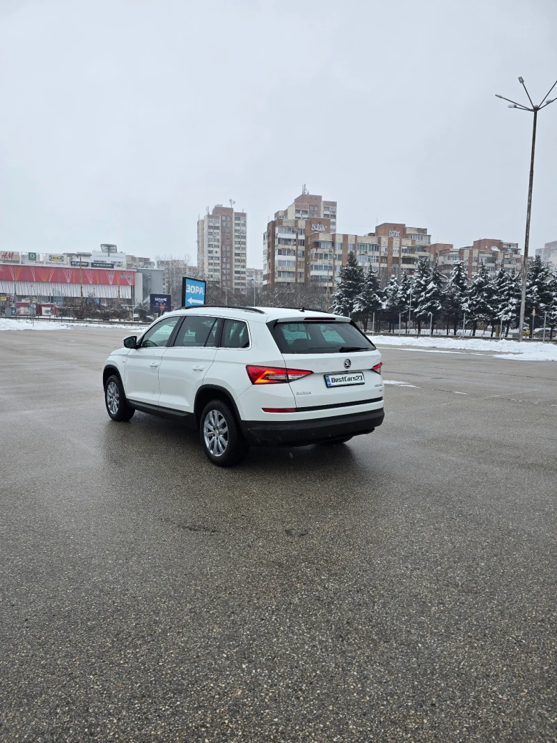 Skoda Kodiaq 4х4* 190кс* 7DSG* Печка* KEYLESS* Camera, снимка 2 - Автомобили и джипове - 48495516