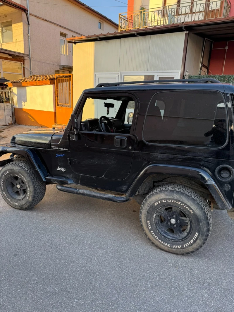 Jeep Wrangler, снимка 4 - Автомобили и джипове - 49201268