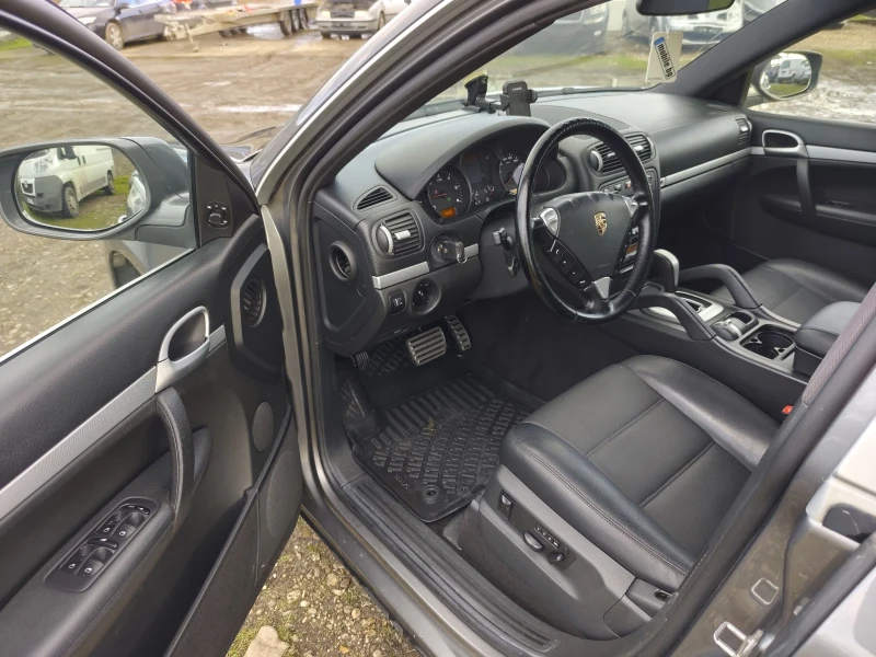 Porsche Cayenne 3.0 TDI 240к.с. , снимка 8 - Автомобили и джипове - 51755738