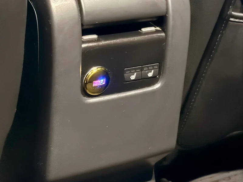 Volvo XC60 T6 304 PS, снимка 17 - Автомобили и джипове - 52372773