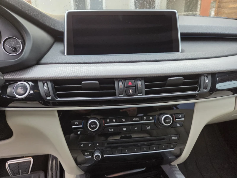 BMW X5 30d Xdrive M-Performance, снимка 12 - Автомобили и джипове - 53286772