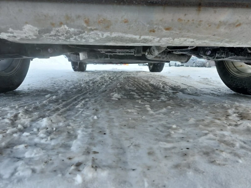 Toyota Rav4 * HYBRID LE * CARFAX * ЦЕНА ДО БГ, снимка 15 - Автомобили и джипове - 53445138