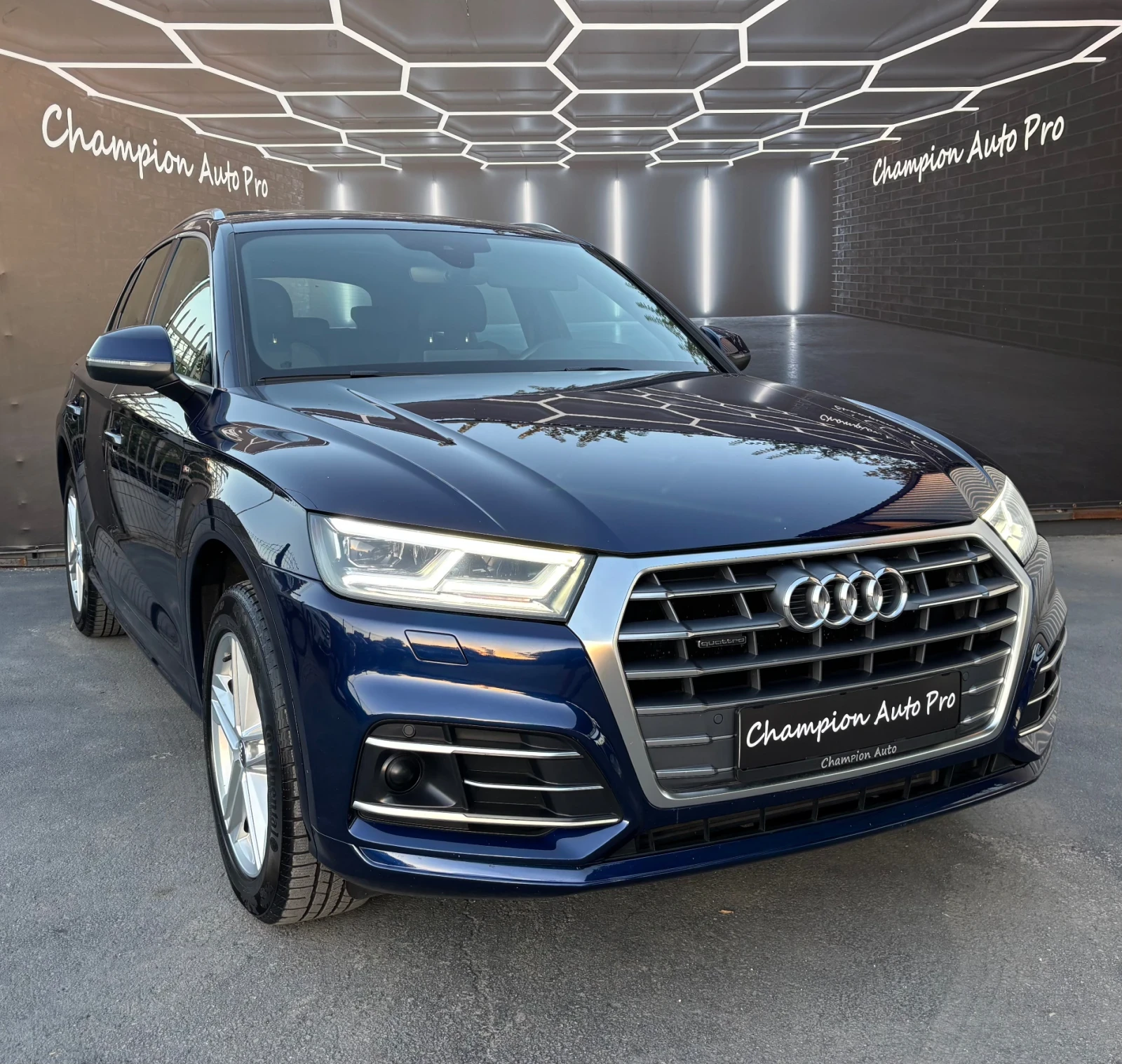 Audi Q5 S-Line  - изображение 3