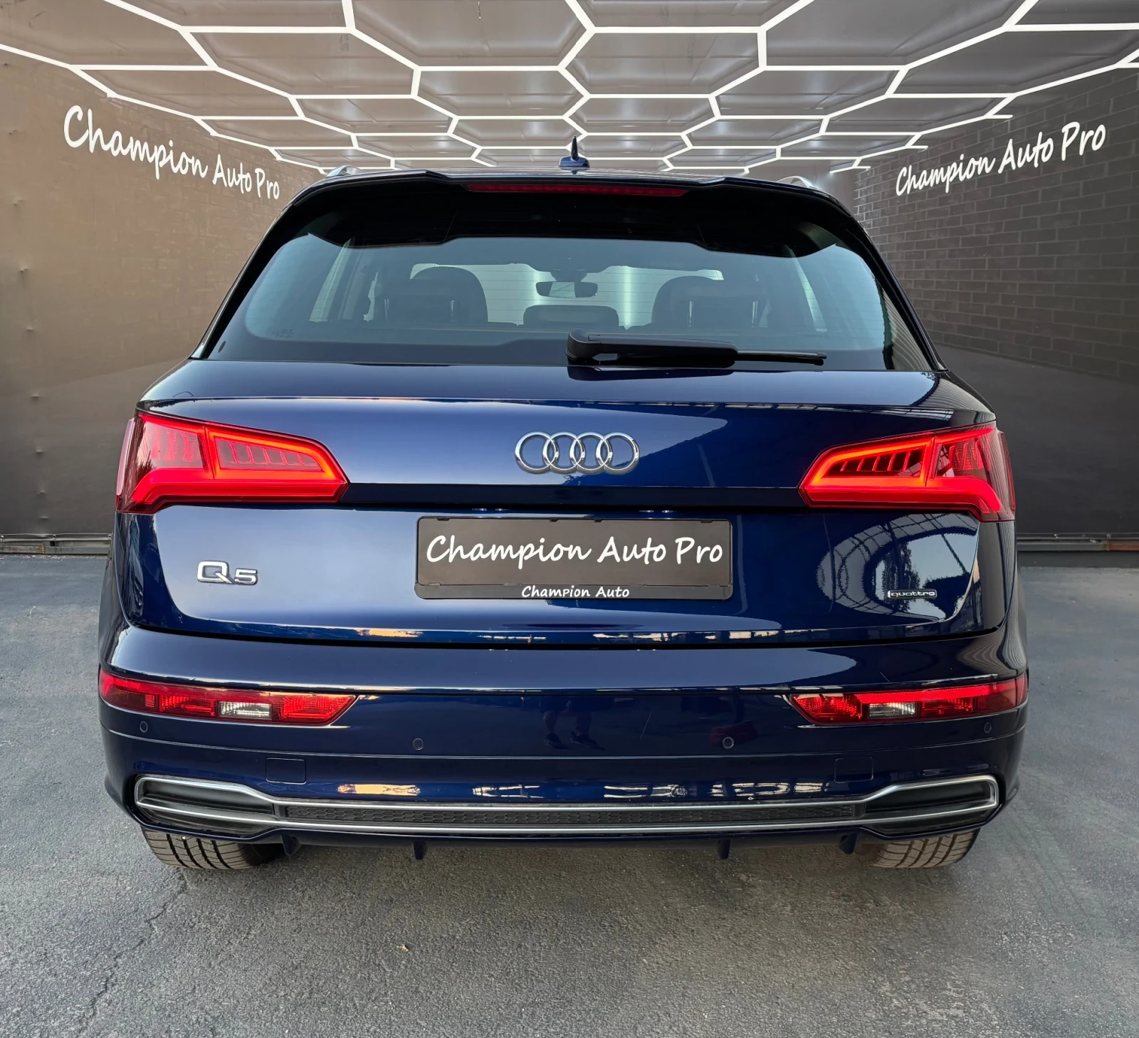 Audi Q5 S-Line  - изображение 5