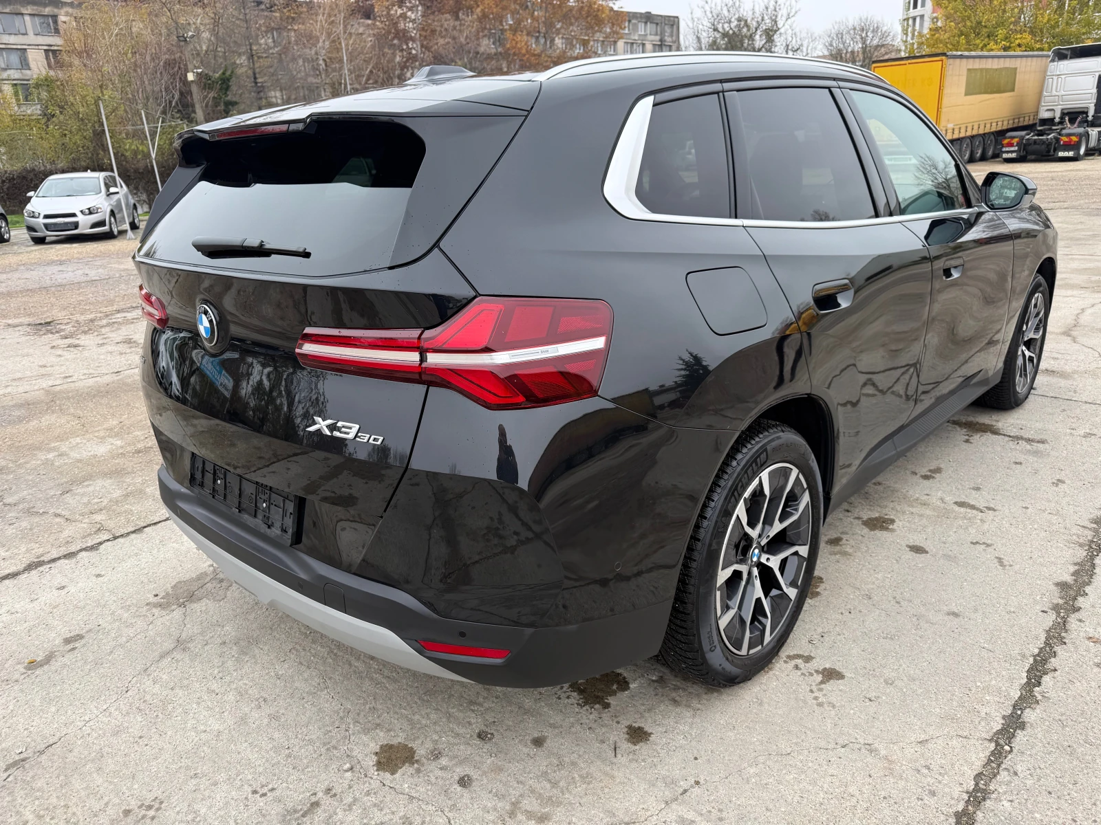 BMW X3 3.0I X-drive - изображение 5