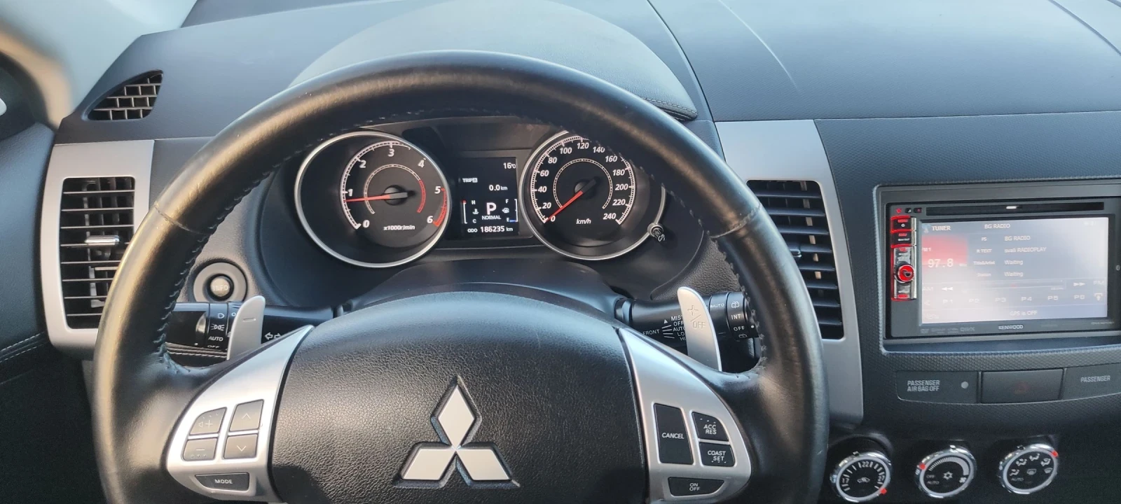 Mitsubishi Outlander 2.2HDI - изображение 9