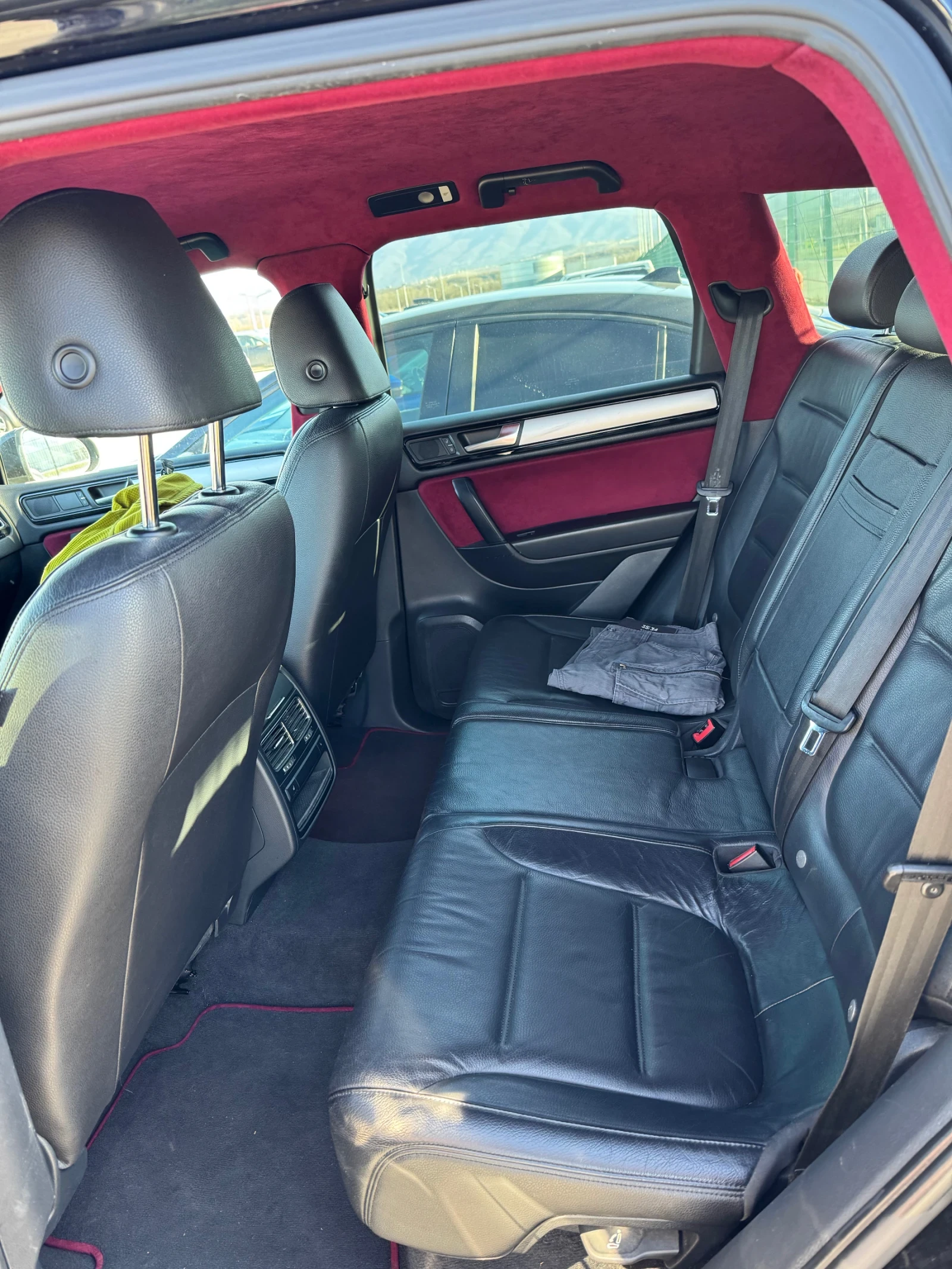 VW Touareg 7p, снимка 5 - Автомобили и джипове - 53839215