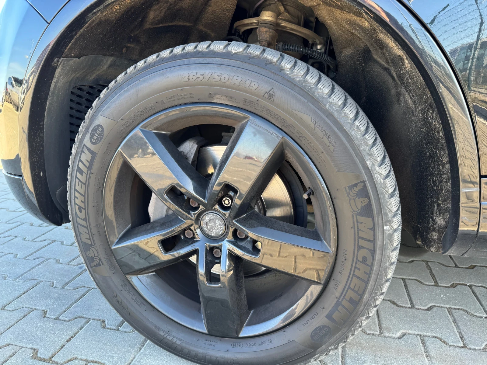 VW Touareg 7p, снимка 4 - Автомобили и джипове - 53839215
