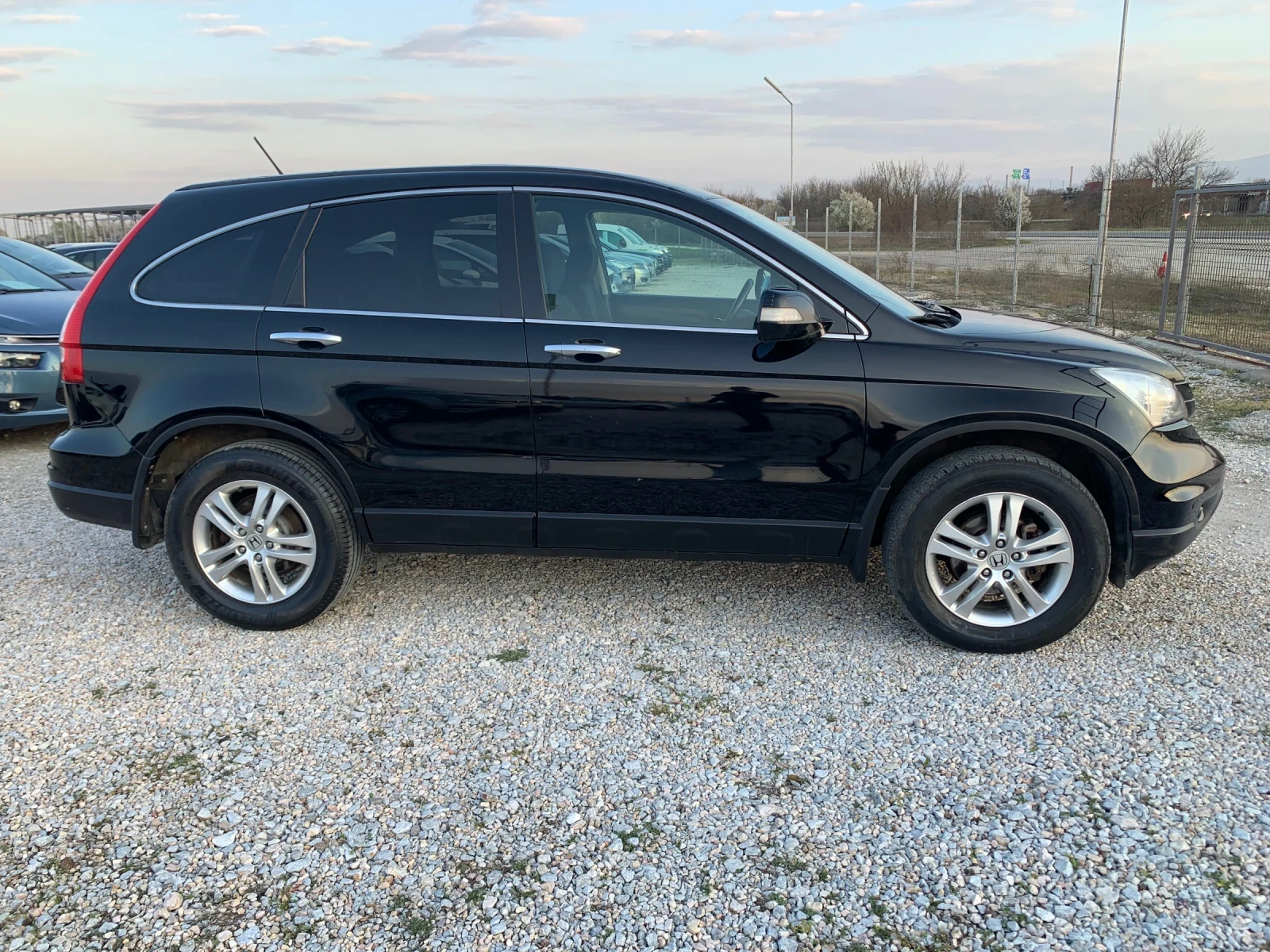 Honda Cr-v 2.2 /I-DTEC4x4  feis, снимка 3 - Автомобили и джипове - 53981164