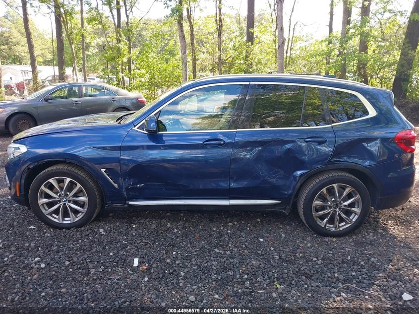 BMW X3 2.0l xDrive30I, снимка 6 - Автомобили и джипове - 54528312