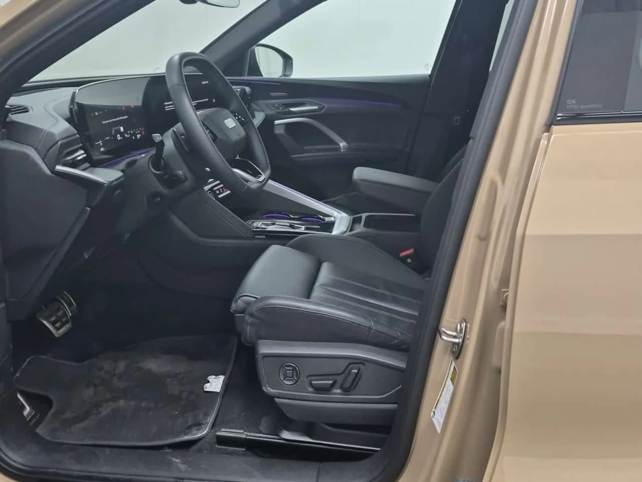 Audi Q5 * PROGRESSIV * CARFAX * ЦЕНА ДО БГ, снимка 5 - Автомобили и джипове - 55081516
