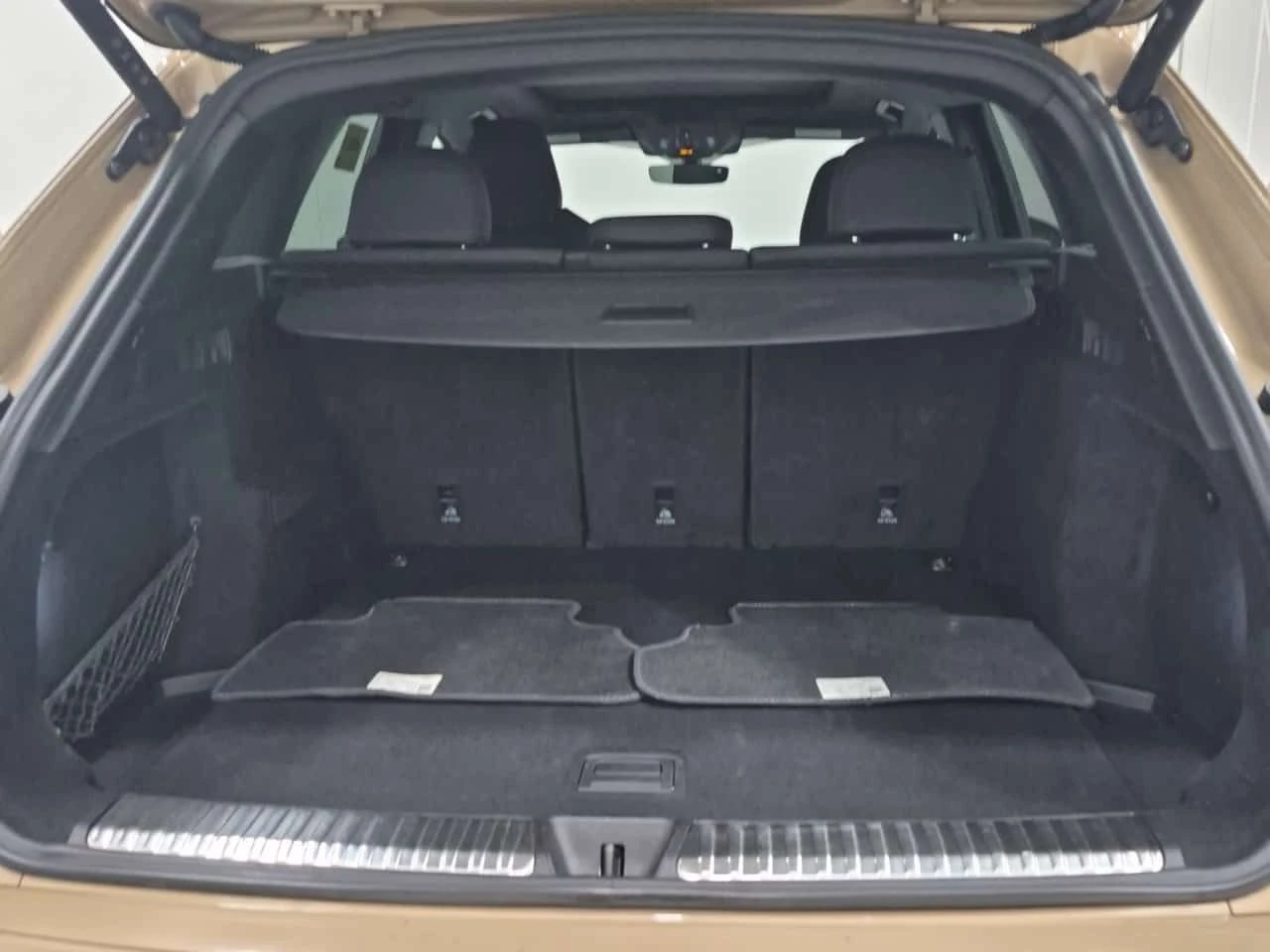 Audi Q5 * PROGRESSIV * CARFAX * ЦЕНА ДО БГ, снимка 14 - Автомобили и джипове - 55081516