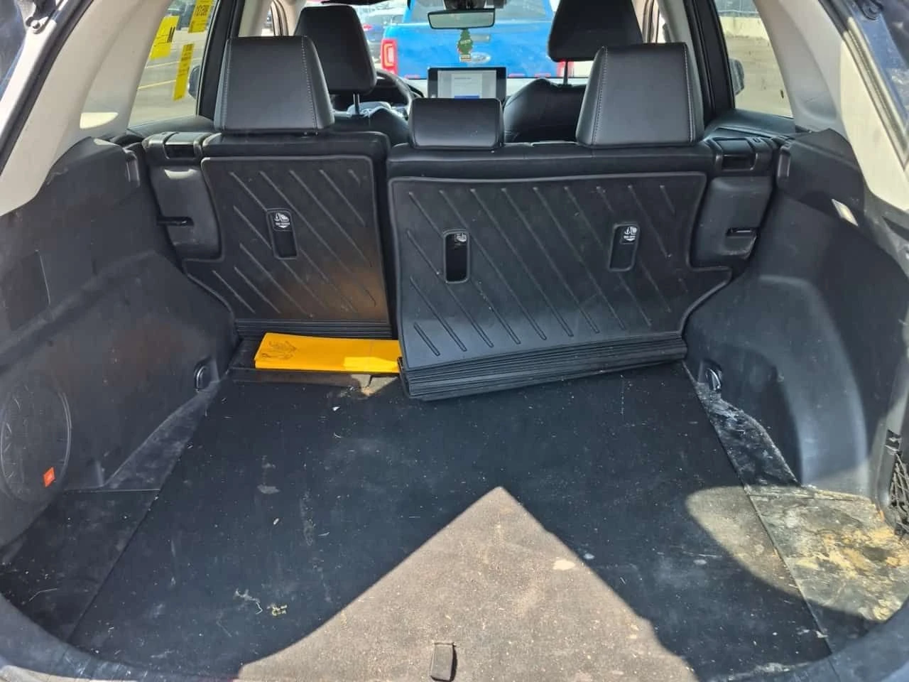 Toyota Rav4 * HYBRID LIMITED * CARFAX * 360 CAM * ОБДУХВАНЕ * , снимка 13 - Автомобили и джипове - 55599014
