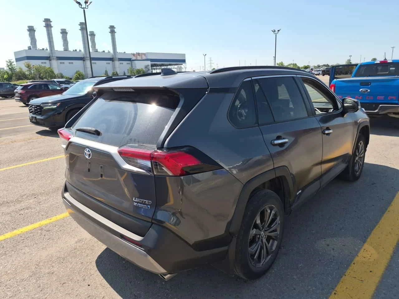 Toyota Rav4 * HYBRID LIMITED * CARFAX * 360 CAM * ОБДУХВАНЕ * , снимка 3 - Автомобили и джипове - 55599014