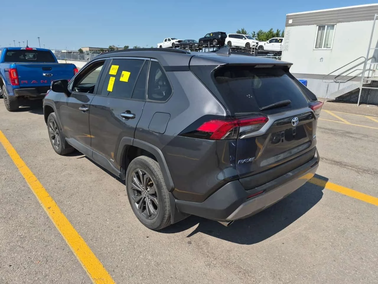 Toyota Rav4 * HYBRID LIMITED * CARFAX * 360 CAM * ОБДУХВАНЕ * , снимка 4 - Автомобили и джипове - 55599014