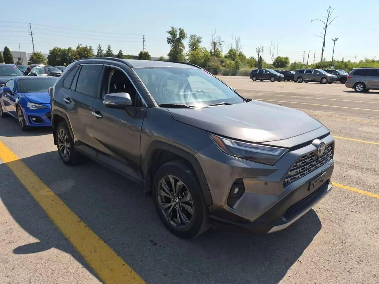 Toyota Rav4 * HYBRID LIMITED * CARFAX * 360 CAM * ОБДУХВАНЕ * , снимка 2 - Автомобили и джипове - 55599014