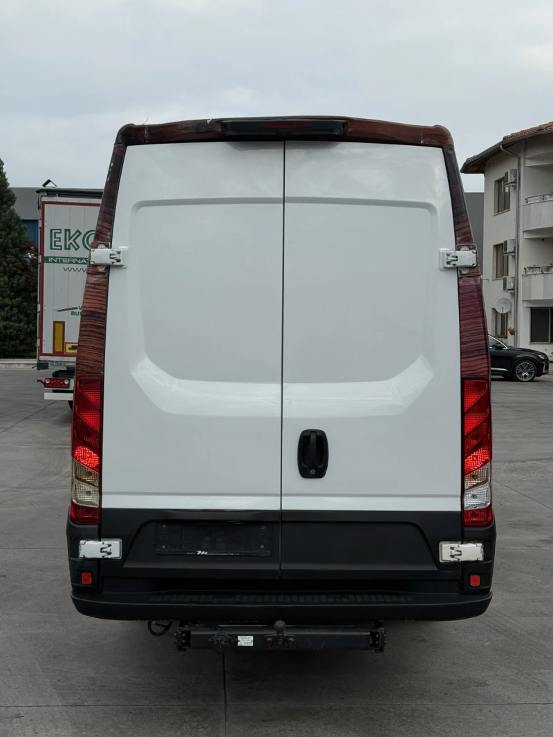 Iveco 35c17 Перфектен, дълга база и висок, с двойни гуми!, снимка 6 - Бусове и автобуси - 52052553