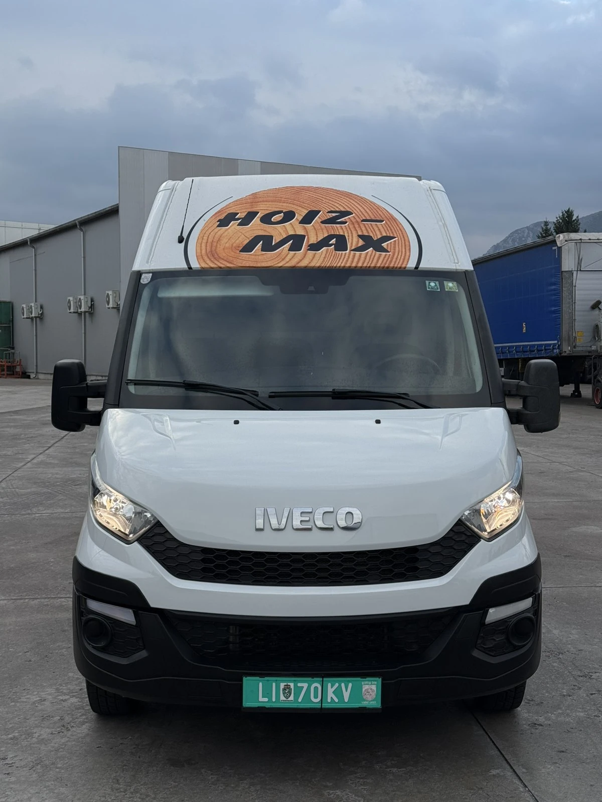 Iveco 35c17 Перфектен, дълга база и висок, с двойни гуми!, снимка 1