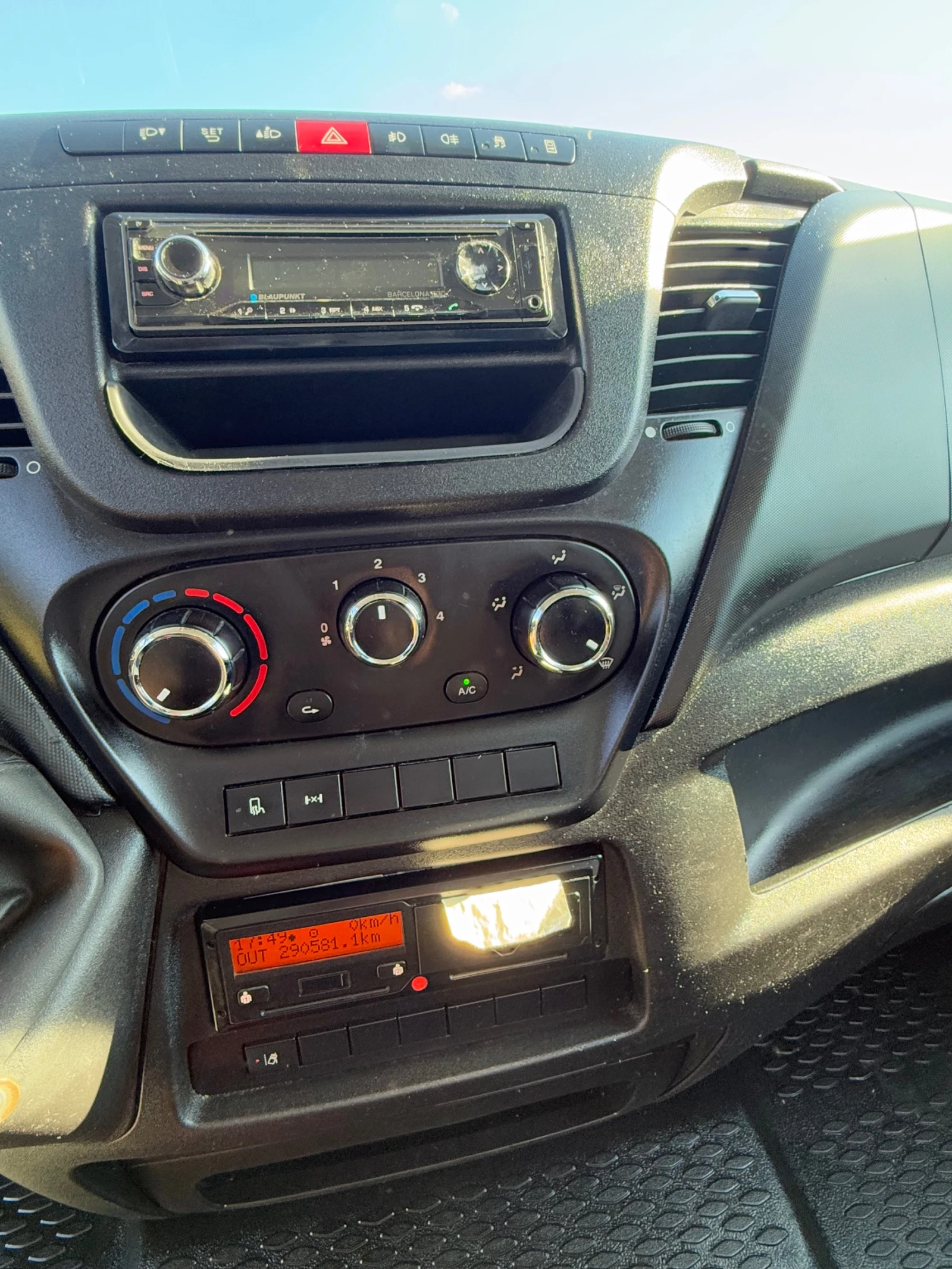 Iveco Daily 70C �������� � ���� | Mobile.bg � ����������� 16