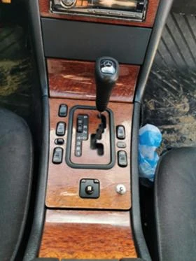 Mercedes-Benz E 290 2.9TD, снимка 9