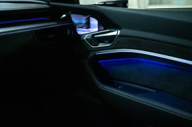 Audi E-Tron E-tron 55, снимка 15