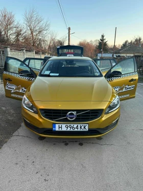 Volvo V60, снимка 1