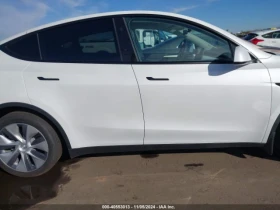 Tesla Model Y LONG RANGE AWD - [9] 