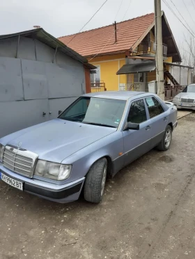 Mercedes-Benz 124 E200, снимка 1