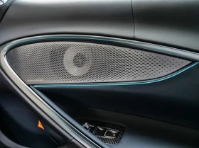 McLaren Artura = Black Pack = TechLux Pack Гаранция - 230582 € / 450979.19 лв. - 44881504 5