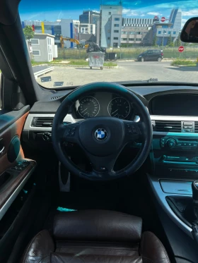 BMW 330 XI - 4500 € / 8801.24 лв. - 35741334 11