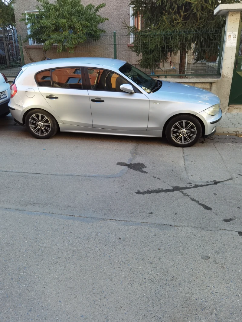 BMW 118, снимка 6 - Автомобили и джипове - 47627161