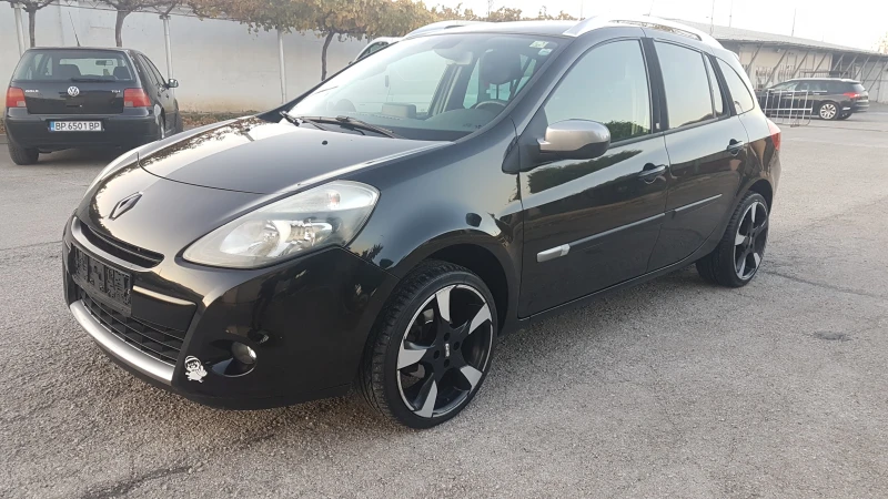 Renault Clio 1.6i автомат, снимка 1 - Автомобили и джипове - 47862731