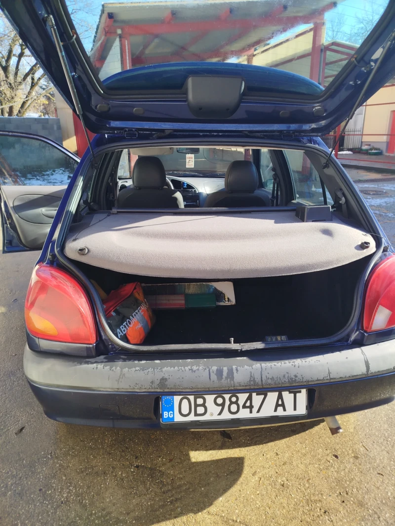 Ford Fiesta 2001, снимка 6 - Автомобили и джипове - 48268400