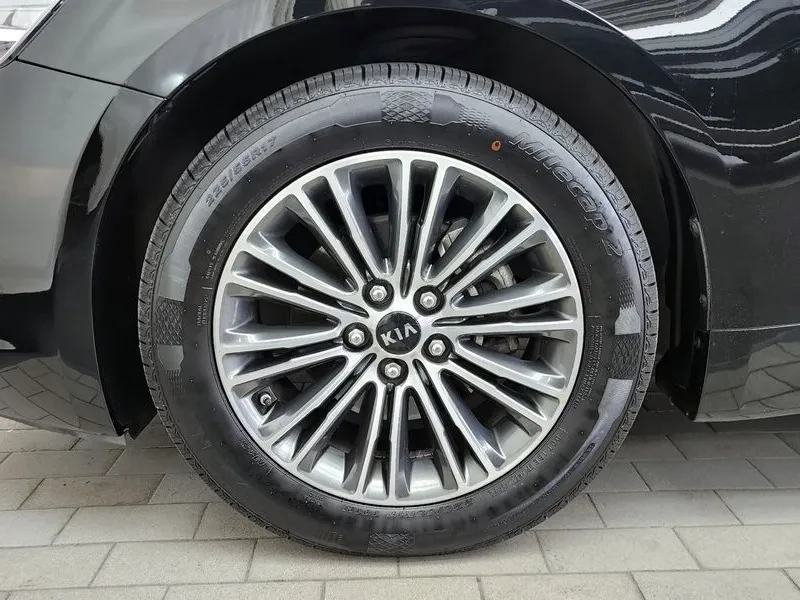 Kia K7 2.4 Gdi Prestige, снимка 4 - Автомобили и джипове - 55049569