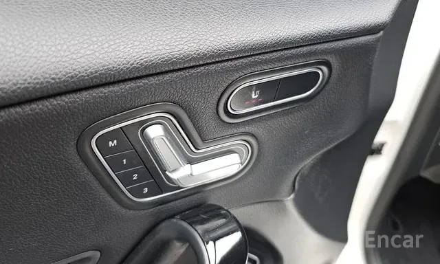 Mercedes-Benz A 220 �����* �������* Ambient* ������*  | Mobile.bg � ����������� 15