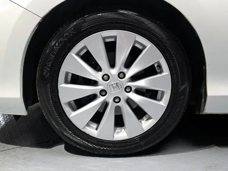Honda Accord 2.4 9Th Generation, снимка 5 - Автомобили и джипове - 55841607