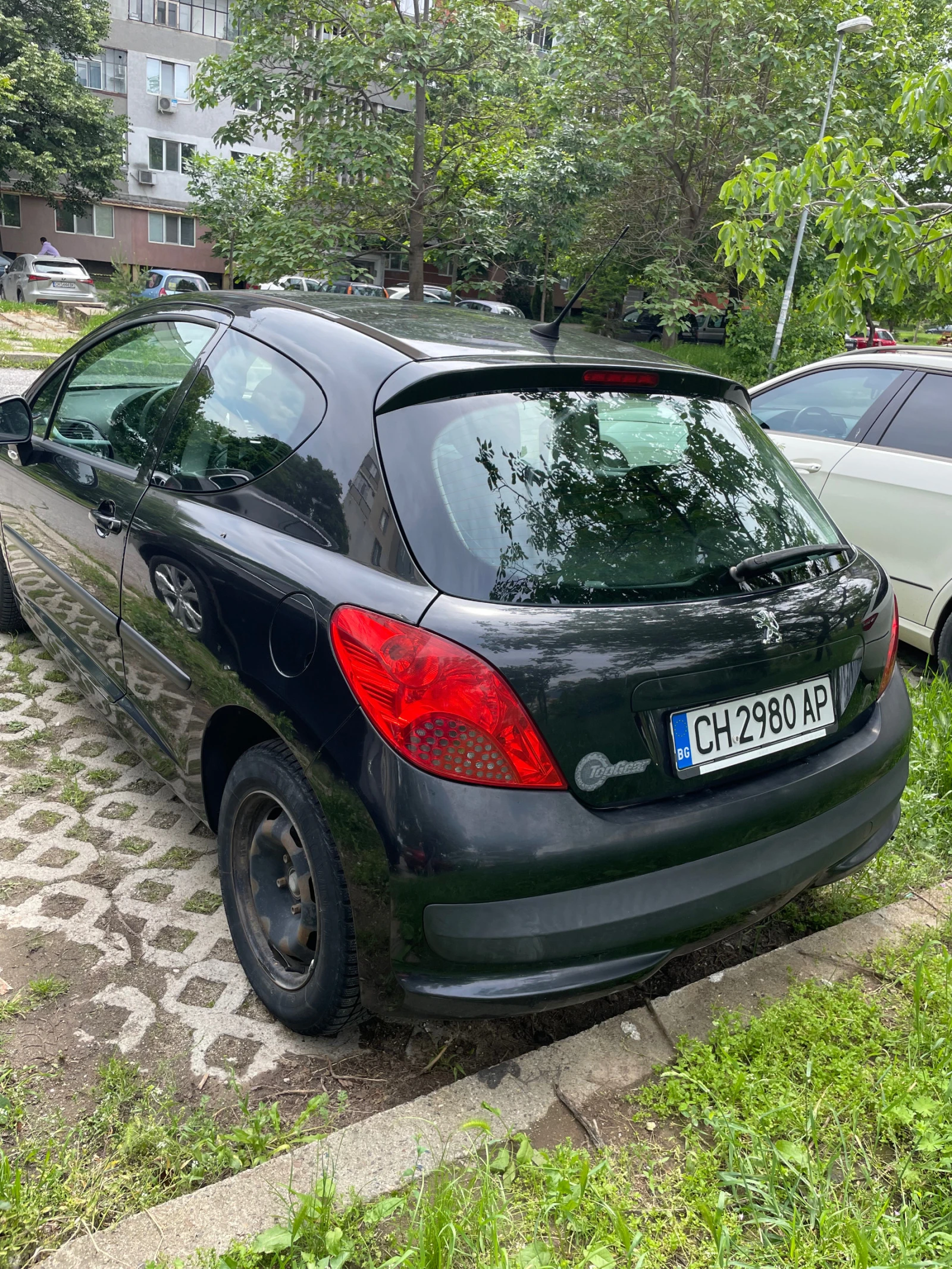 Peugeot 207 1.4 Газ/бензин - изображение 6