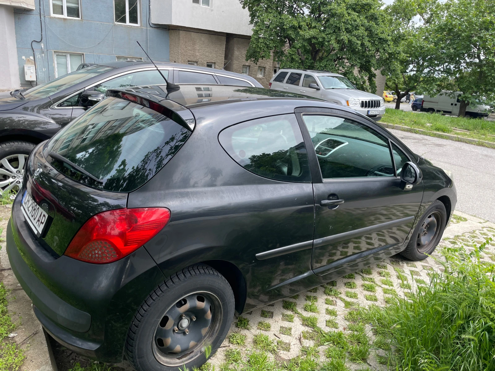 Peugeot 207 1.4 Газ/бензин - изображение 7