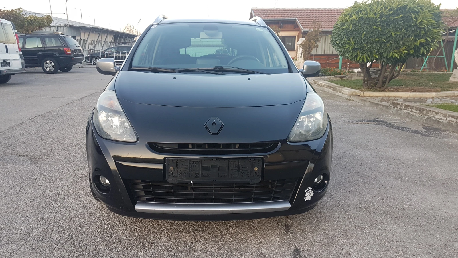 Renault Clio 1.6i автомат - изображение 2