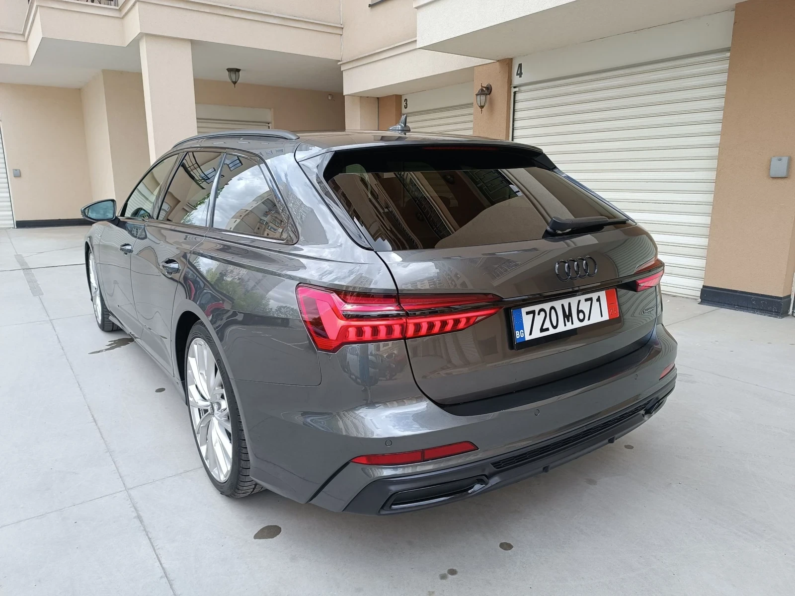 Audi A6 Digital, 3XSLine, Matrix, 50TDI, Quattro, Обслужен - изображение 3