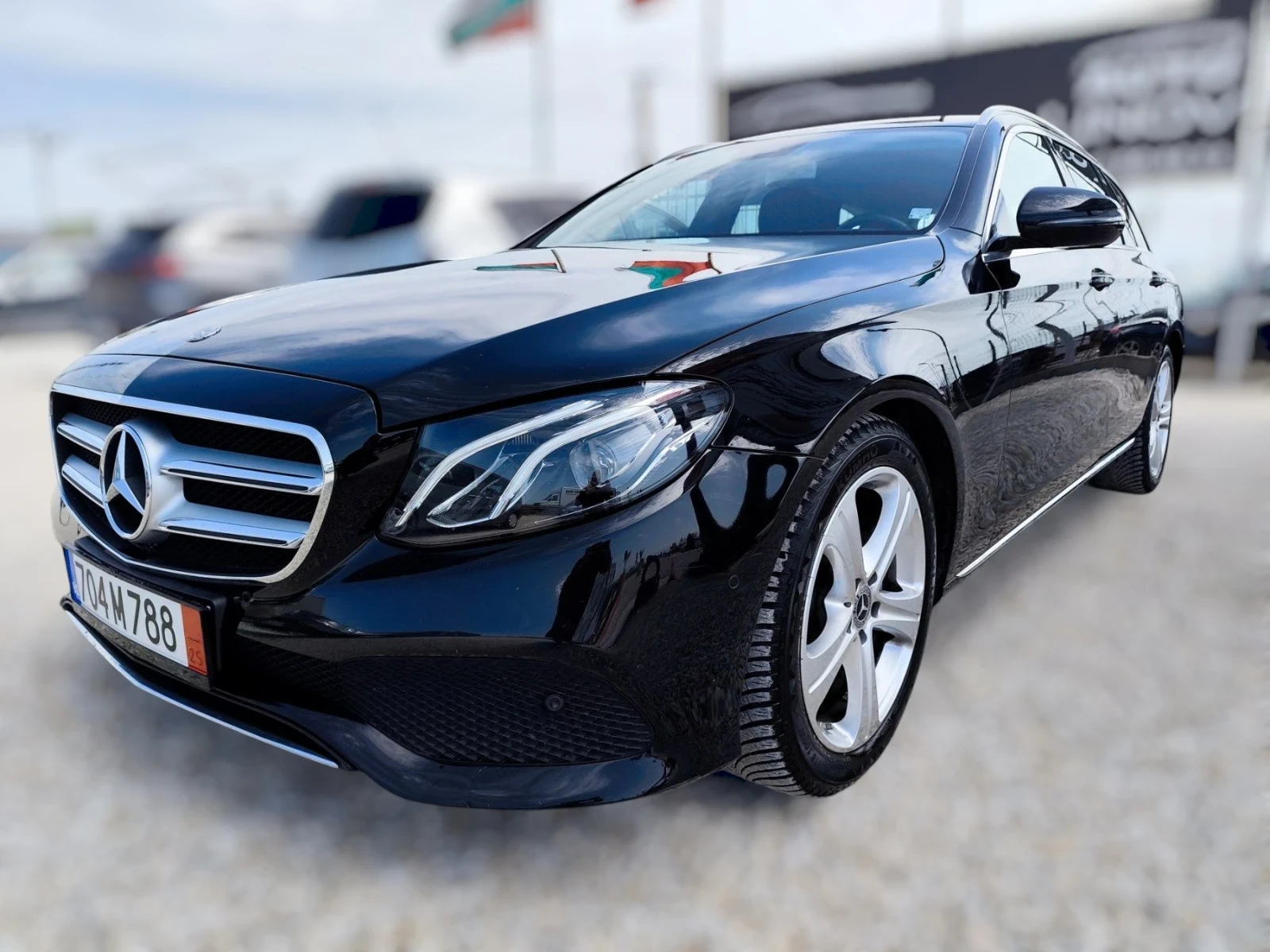 Mercedes-Benz E 220 AVANGARD  - изображение 2