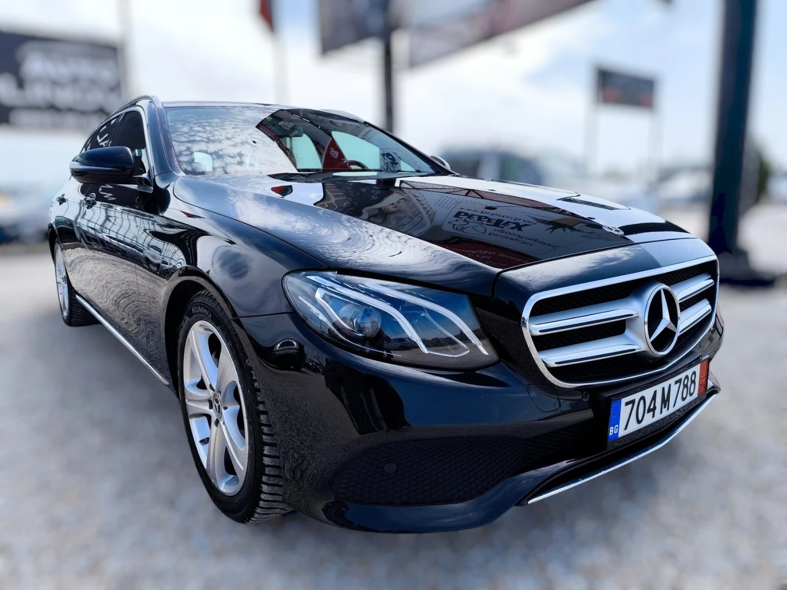 Mercedes-Benz E 220 AVANGARD  - изображение 3