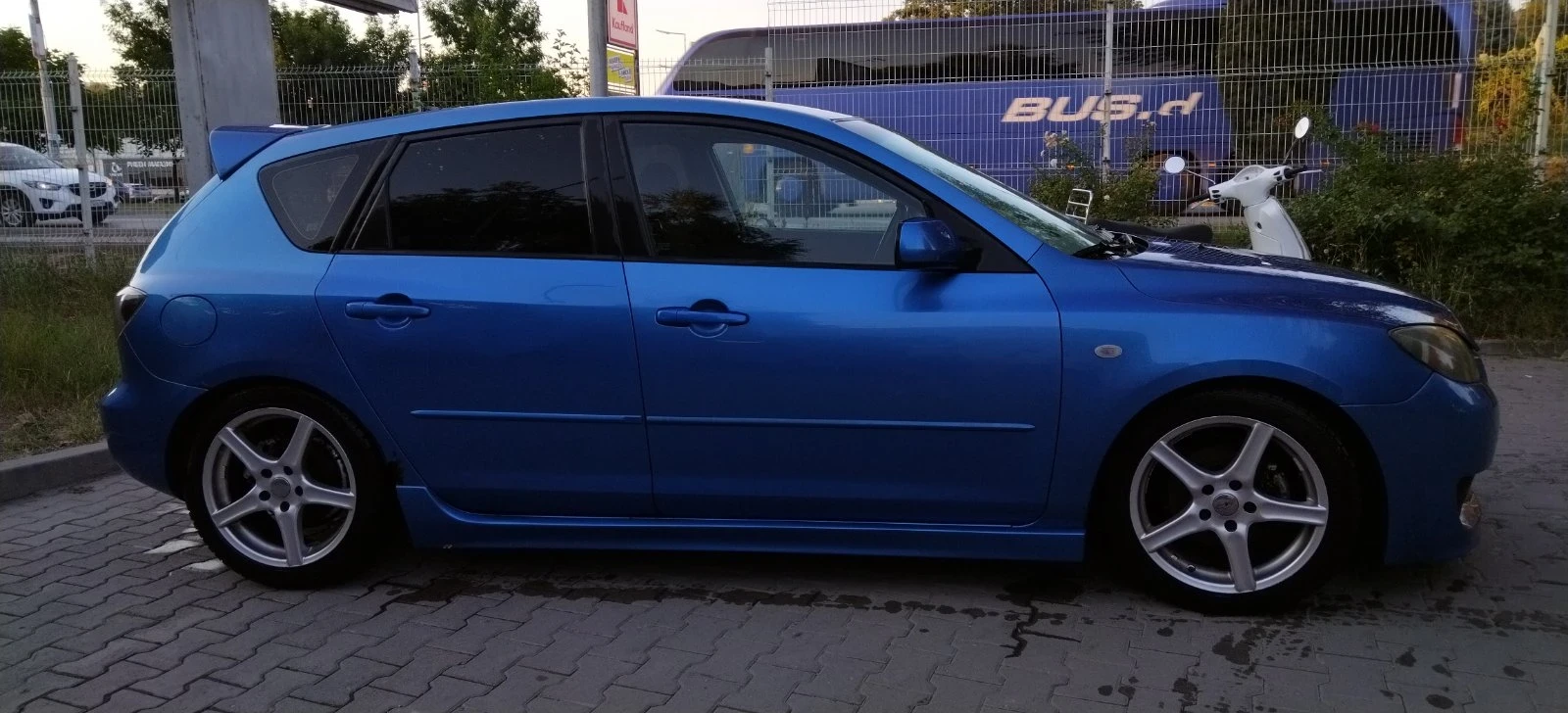 Mazda 3   1.6 Бензин - изображение 3