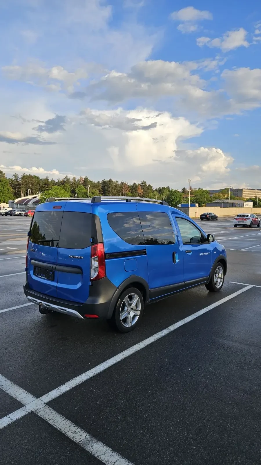 Dacia Dokker Stepway 1.6 SCe-Газ 109 к.с - изображение 4