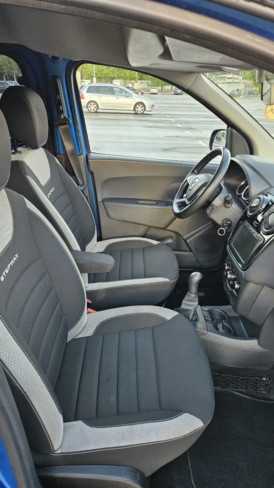 Dacia Dokker Stepway 1.6 SCe-Газ 109 к.с - изображение 8