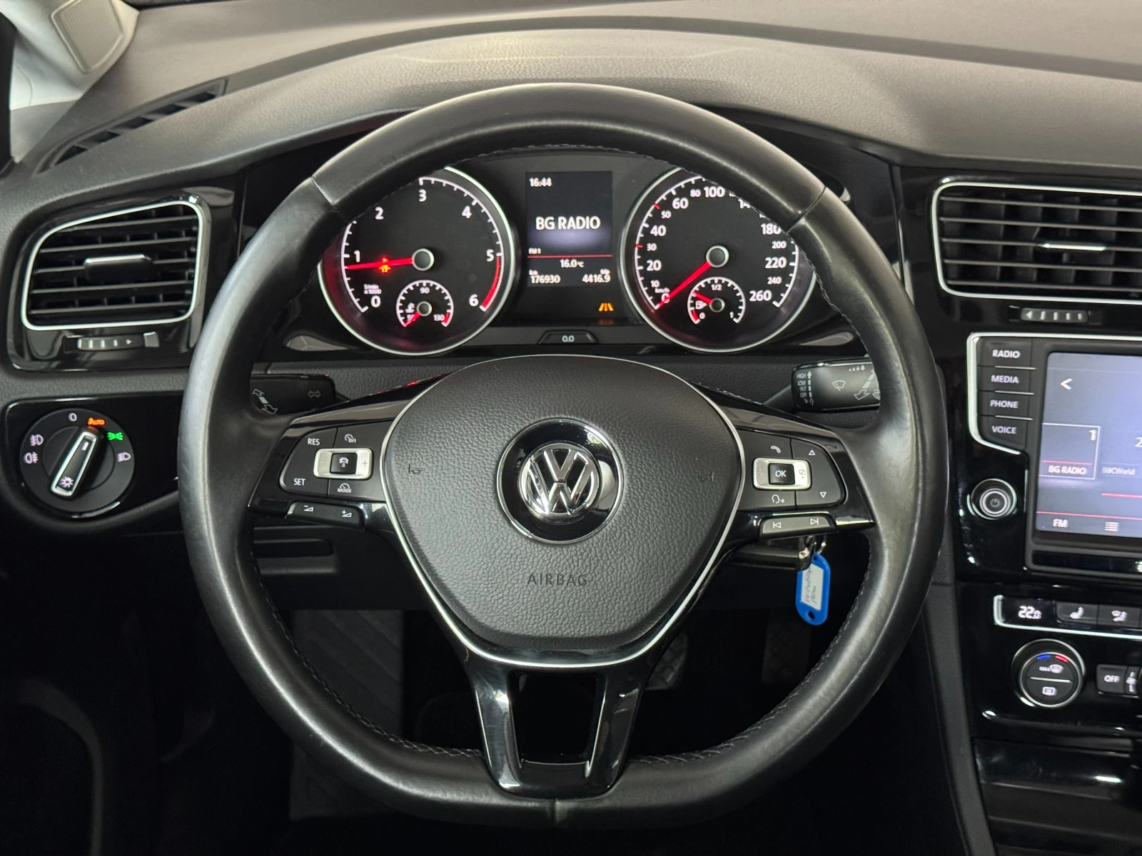 VW Golf 2.0TDI* 150к.с* СЕРВИЗНА КНИЖКА С ПЪЛНА ИСТОРИЯ VW - изображение 10