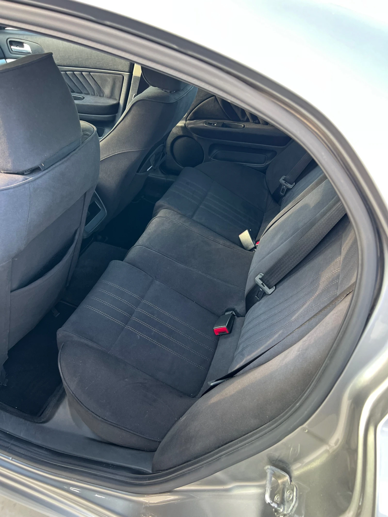 Alfa Romeo 159 1.9 jtdm - изображение 6